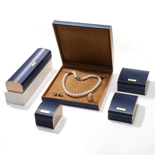 Texture leather high-end jewelry box earrings box ring box - Image 5